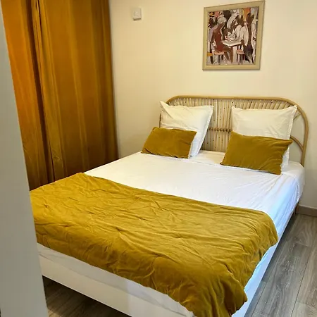 A Ajaccio Apartment *